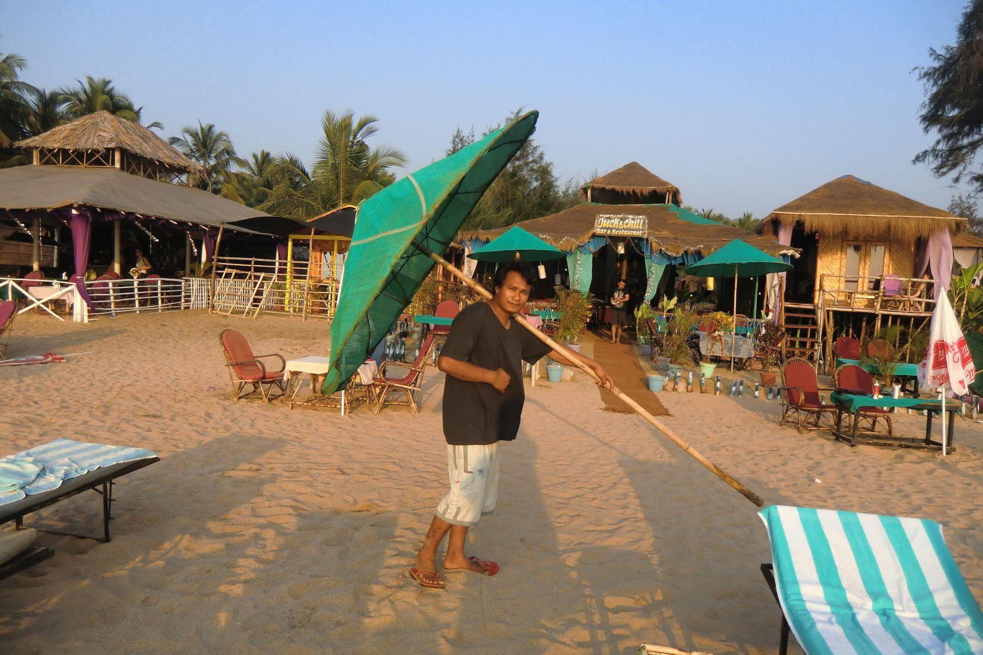 Ducknchill-Agonda Hotel Exterior photo